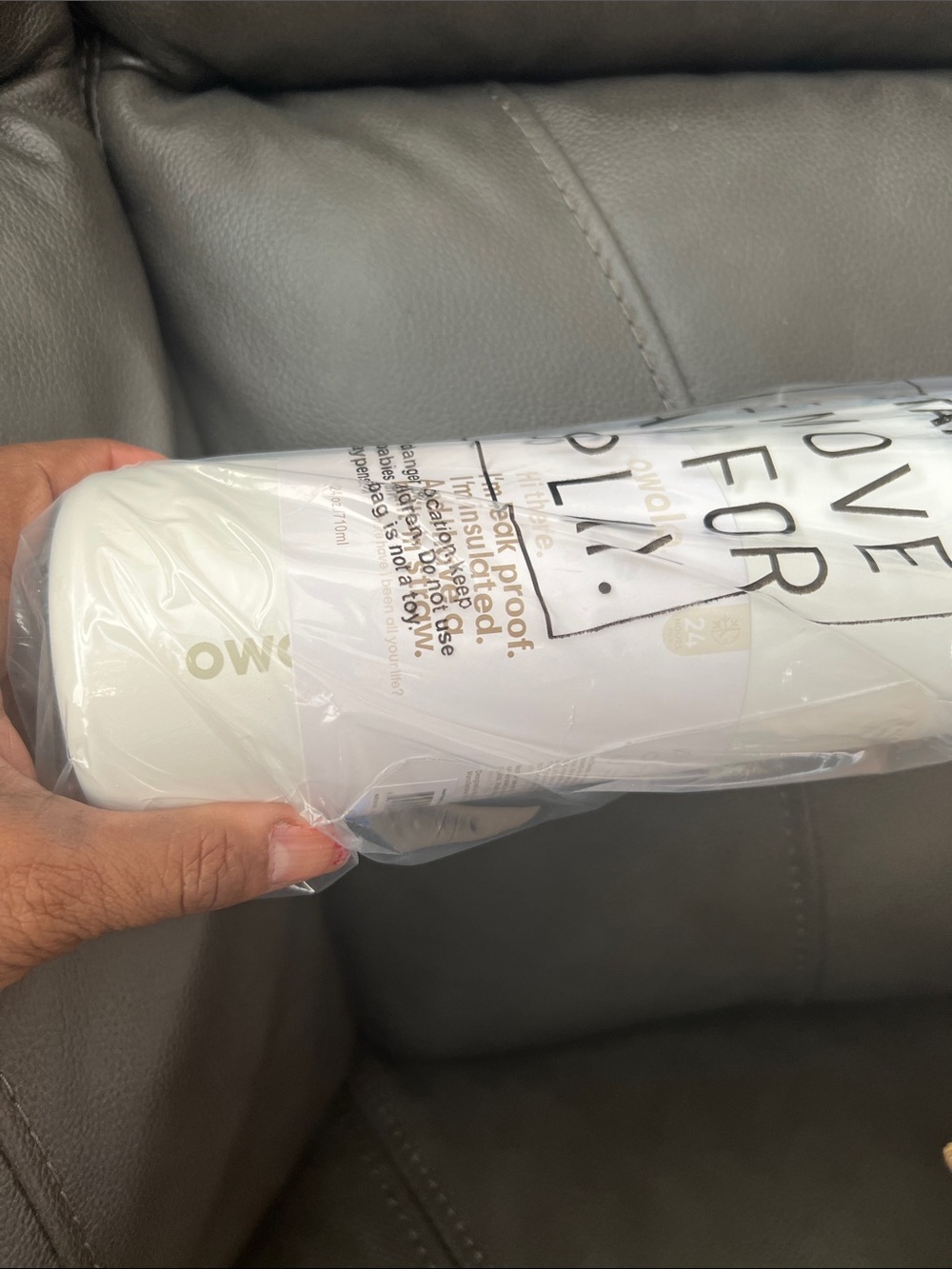 Owala White Insulated Stainless Steel Water Bottle with Built-In Straw - Picture 4 of 8